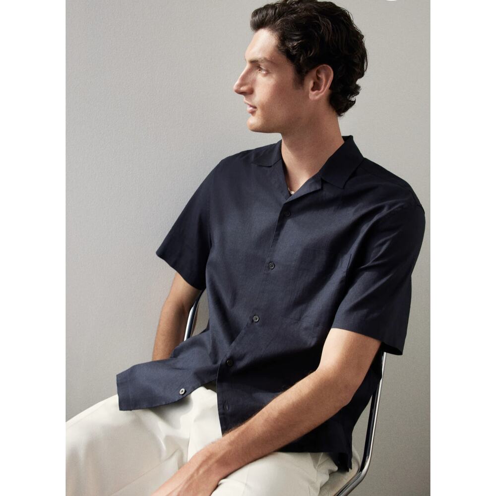 H&M Men’s Relaxed Fit Linen Button Up Shirt Navy Blue Size Large